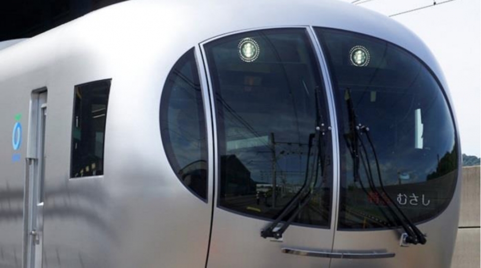 ニュース画像：三次元の曲面ガラスを採用した先頭形状 - 「西武鉄道、新型特急車両「Laview」が2019年3月デビュー」