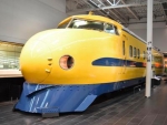 ニュース画像：リニア・鉄道館で展示されているドクターイエロー車両 - 「リニア・鉄道館、3月に貸切ツアー開催 ドクターイエロー運転室を公開」