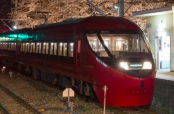 ニュース画像：富士山ビュー特急 - 「富士急行、3月16日から22日までの線内折返列車 予約開始日を変更」
