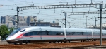 ニュース画像：CR400「復興号」 - 「中国高速鉄道、最高時速350キロの営業運転を復活へ 脱線事故以来6年ぶり」