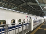 ニュース画像：可動式ホーム柵 設置イメージ - 「JR西日本、7月19日から新神戸駅で新しい可動式ホーム柵を使用」