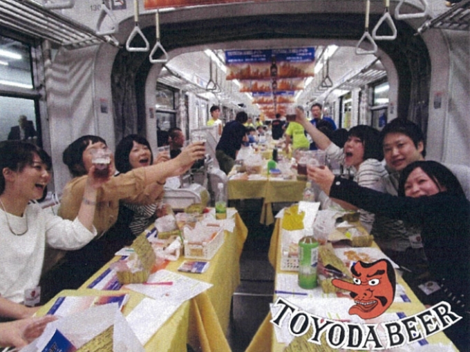ニュース画像：「TOYODA BEER ナイト in 多摩モノレール」イメージ - 「多摩モノレール、10月14日にビール列車運行 「TOYODA BEER」を車内で提供」