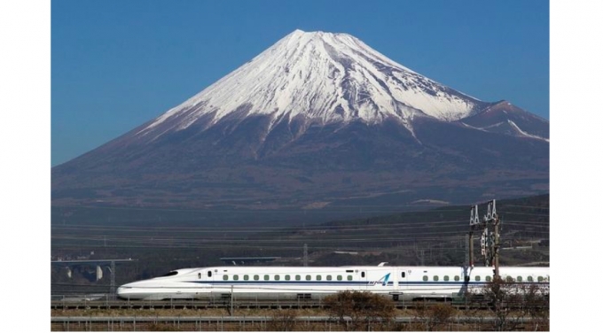 ニュース画像：富士・箱根エリアから販売開始 - 「ベルトラ、「新幹線往復＋特別クーポン」パッケージ取扱い開始」