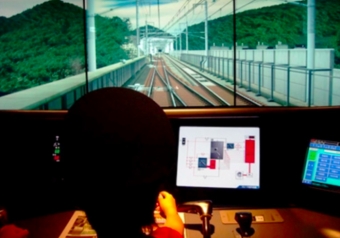 ニュース画像：800系運転シミュレーターのイメージ - 「九州鉄道記念館、10月19日に社員研修センターバックステージツアー」