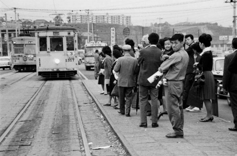 ニュース画像：横浜市営交通100周年 思い出の路面電車、バス、地下鉄の写真募集 - 「横浜市交通局、100周年記念事業に活用する路面電車などの写真を募集」
