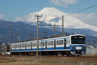 ニュース画像：伊豆箱根鉄道1300 系