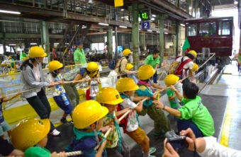 ニュース画像：「神鉄トレインフェスティバル2017」イメージ - 「神戸電鉄、10月1日に鈴蘭台車庫で「トレインフェスティバル」開催 綱引き企画など」