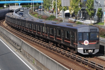 ニュース画像：キイロイトリさんの鉄道フォト - 「北大阪急行電鉄、開業50周年記念ヘッドマークを掲出」