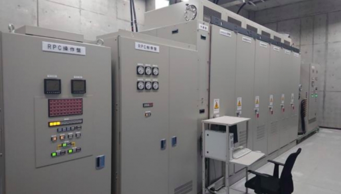 画像：電力融通装置 - 「九州新幹線に 「電力融通装置」 導入 送電範囲を越え電力融通が可能に」