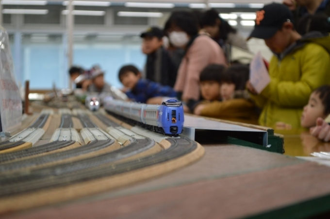ニュース画像：鉄道模型の展示・実演、2019年度の様子 - 「「けんかつ鉄道フェア」、2月15日に埼玉県県民活動総合センターで開催」