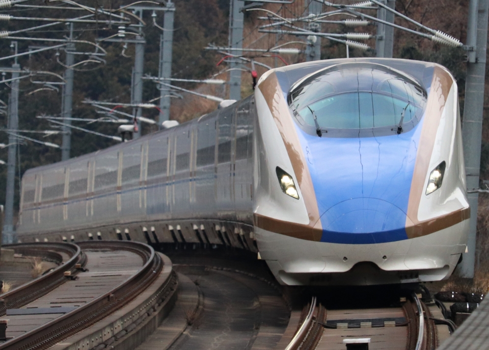 ニュース画像：BOEING737MAX-8さんの鉄道フォト - 「仙台～金沢間を直通運転「春陽の北陸直通号」で行く春のツアーを発売」