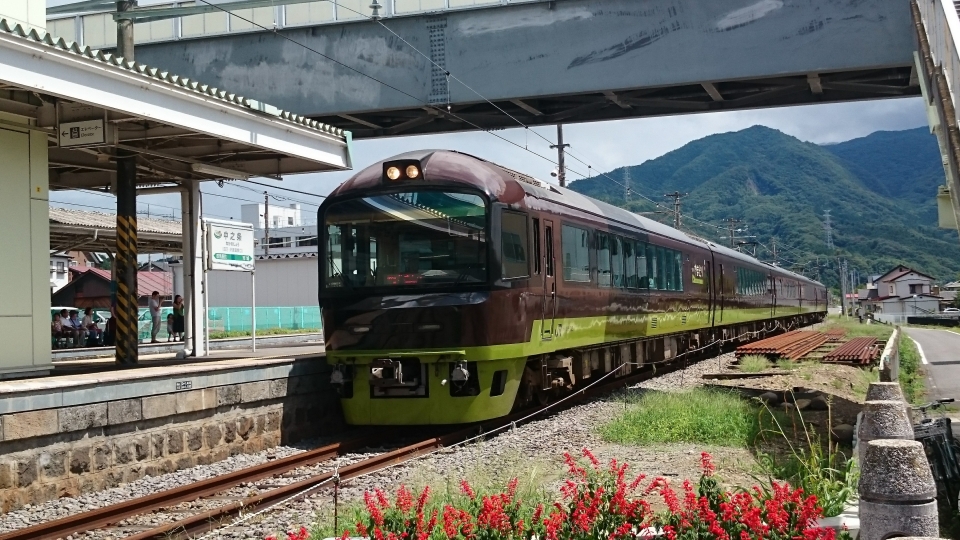 ニュース画像：Ometokkaiさんの鉄道フォト - 「京葉線全線開業30周年記念、「サッポロ★黒ラベルTRAIN」運行」
