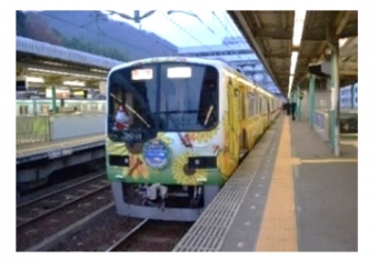 ニュース画像：谷上駅2番線 展示イメージ - 「神戸電鉄、公式キャラクターしんちゃん&てつくんラッピング列車を運行」
