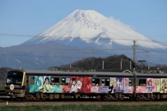 ニュース画像：Over the Rainbow号、7502編成 - 「伊豆箱根鉄道、ラブライブ!ラッピング電車の運行を延長 模型も販売」