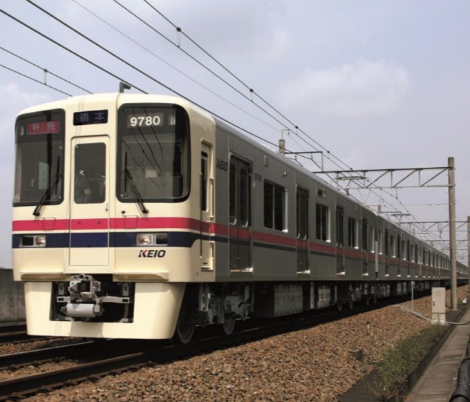 ニュース画像：京王9000系電車 - 「京王線9000系のモーター取付金具に亀裂 同構造の263両を調査」