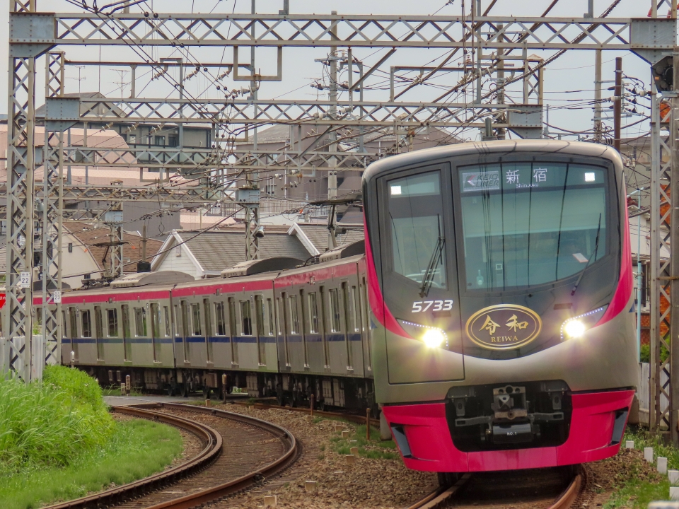 ニュース画像：さんぜんさんの鉄道フォト - 「6月から平日の京王ライナー増発、運行時間も変更 土日祝日の運休は継続」