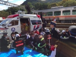 ニュース画像：訓練の様子 - 「JR西日本、姫新線の余部信号場で神戸支社列車事故対応総合訓練を実施」