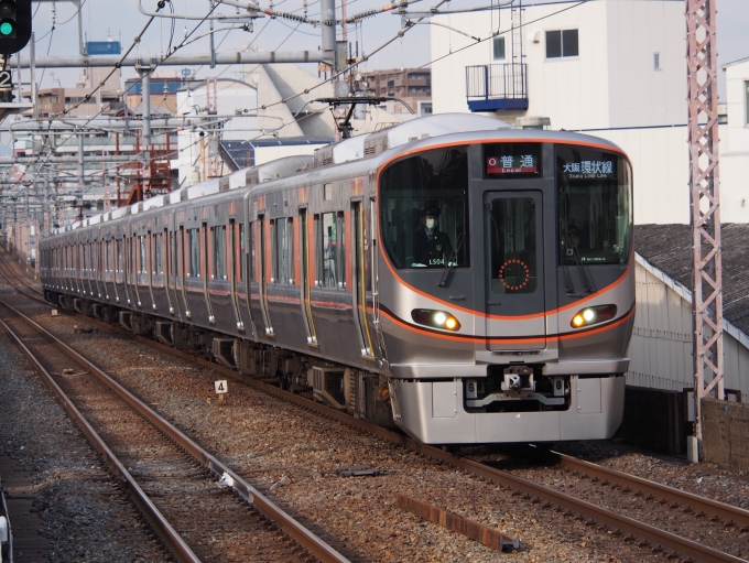 ニュース画像：tokadaさんの鉄道フォト - 「JR西、採用計画を見直し プロフェッショナル採用枠を150名削減」