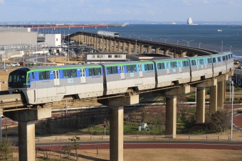 ニュース画像：東京モノレール イメージ(キイロイトリさん撮影) - 「東京モノレール、「2021 初日の出フライト」向け臨時列車を運行」