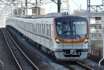 ニュース画像：東京メトロ17000系(あっしゅっしゅさん撮影) - 「2021年の鉄道関連の話題は？ 日本の鉄道の動き」