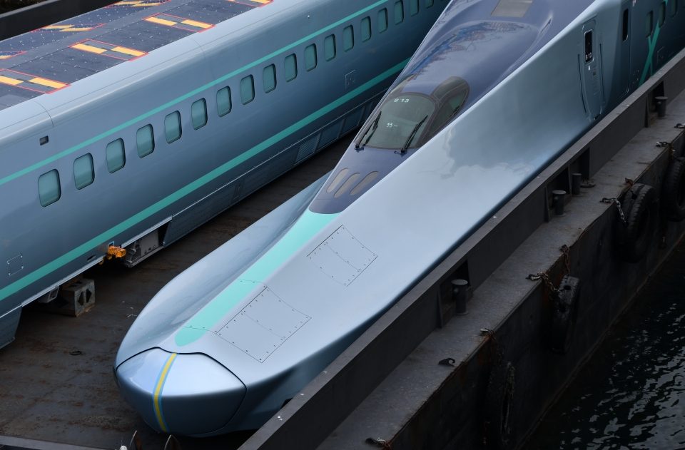 ニュース画像：落成時のE956系新幹線電車「ALFA-X」(norikadさん撮影) - 「潜入!リアルスコープ「ALFA-X」の開発現場、バラエティー初登場」