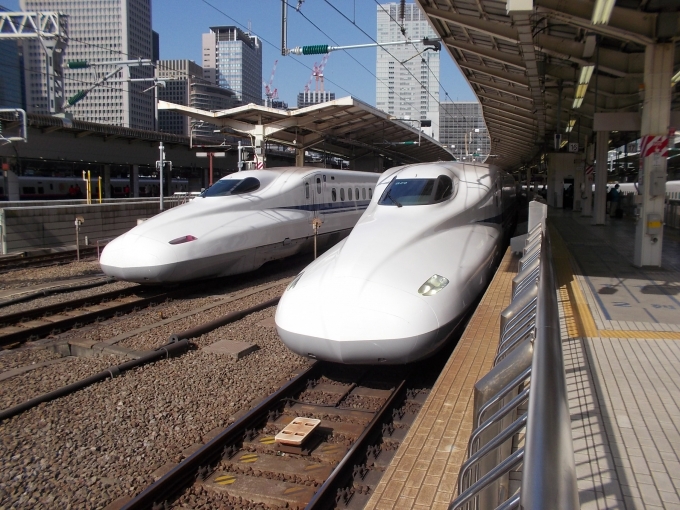 ニュース画像：東海道新幹線 (総武本線沿線のアラフォーさん撮影) - 「東海道新幹線、8月臨時列車の運転本数を削減 1日本数は331本に」