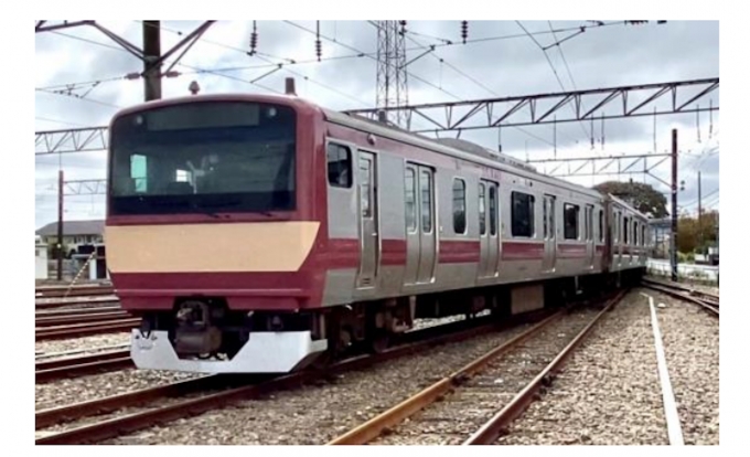 ニュース画像：「赤電」塗装のE531系電車 - 「「赤電」仕様のE531系 常磐線・水戸線で11月5日から運行開始 」
