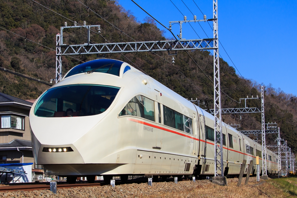 小田急、2022元旦に「ニューイヤーエクスプレス号」運行 大晦日の終夜