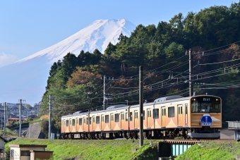 ニュース画像：富士急行線 2021年11月撮影(ポン太さん撮影)