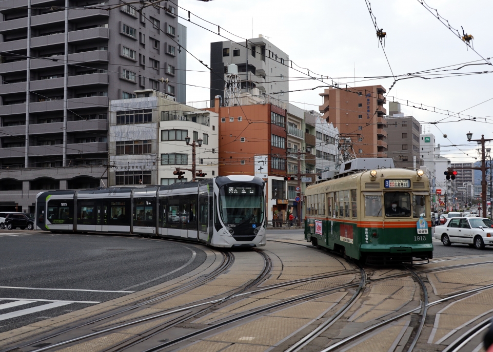 ニュース画像：(広電1900形 norikadさん 2021年12月19日撮影) - 「「走る博物館」へようこそ！世紀を超えて活躍する広島電鉄の路面電車」
