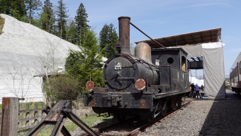 ニュース画像：修復前の「403号蒸気機関車」