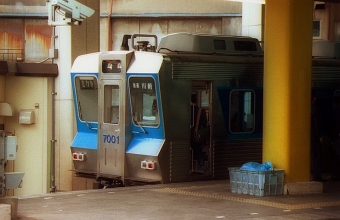 ニュース画像：「ゲンコツ電車」で親しまれたトップナンバー「7001号車」(北総7000形 norikadさん 1992年03月25日撮影)