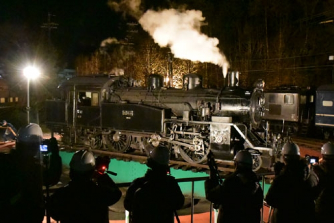 ニュース画像：SLナイトトレイン撮影会の様子 - 「大井川鐵道、1月27日と2月10日に「SLナイトトレイン」運行 夜間撮影会も」