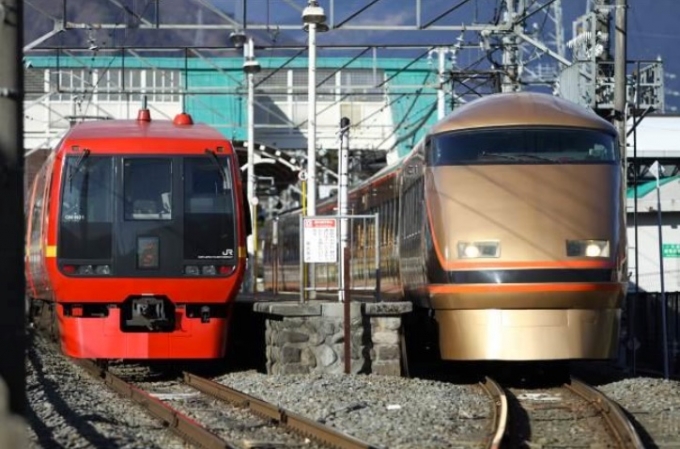 東武鉄道 Jr直通特急 きぬがわ4号 5号 を東武ワールドスクウェア駅に停車へ Raillab ニュース レイルラボ