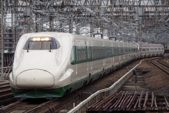 ニュース画像：懐かしい200系カラーを施したE2系 J66編成(E2系新幹線 ましゅまろと～すとさん 2022年06月18日撮影)