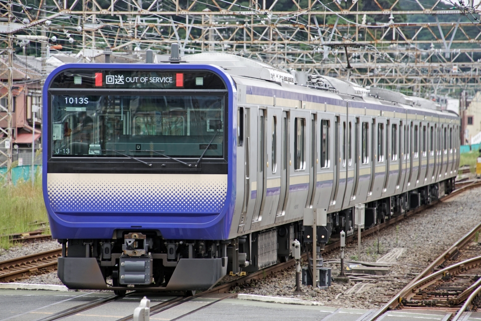 1st news image: Yokosuka Line where shiny vehicles run (E235 series Chapon-san, taken on September 05, 2021)