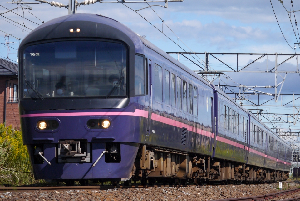 ニュース画像 1枚目：お座敷列車「華」TG02 (485系 仙かつさん 2022年10月08日撮影)