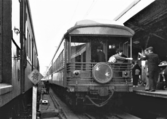 ニュース画像：国鉄マイテ39型展望客車(鉄道のお爺さんさん 1960年05月29日撮影)