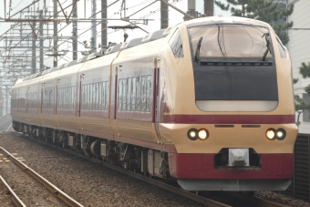 ニュース画像：国鉄色塗装を施した「K70」(E653系 Silence-Suzumeさん 2022年10月22日撮影)