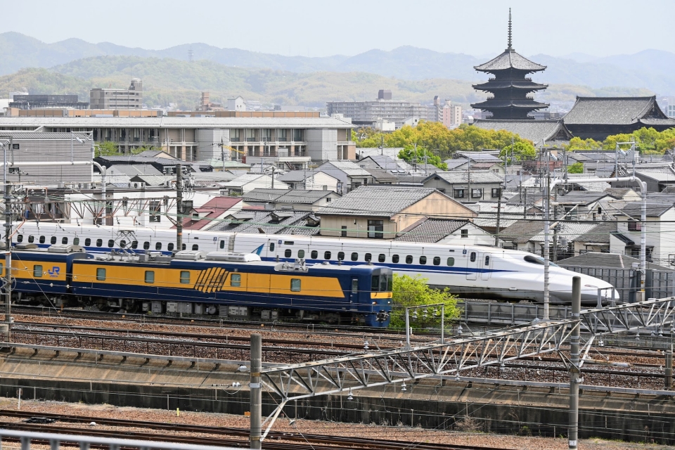 ニュース画像 9枚目：新幹線とDEC741の並走シーン