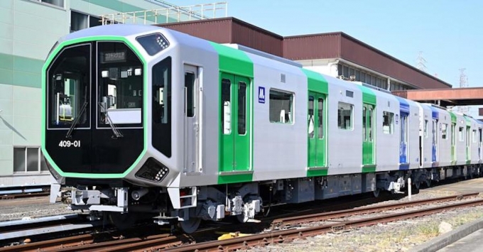 ニュース画像：大阪メトロ400系 - 「大阪メトロ 中央線の新型車両「400系」、6月25日運行開始！」