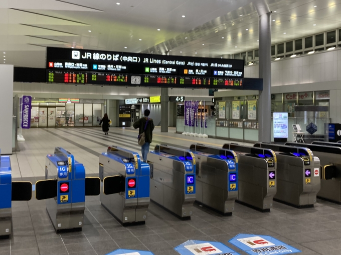 ニュース画像：各地の駅で警備が強化されています 広島駅 イメージ - 「都内も？！開催地だけじゃない「G7広島サミット」期間中のコインロッカー使用停止に 」