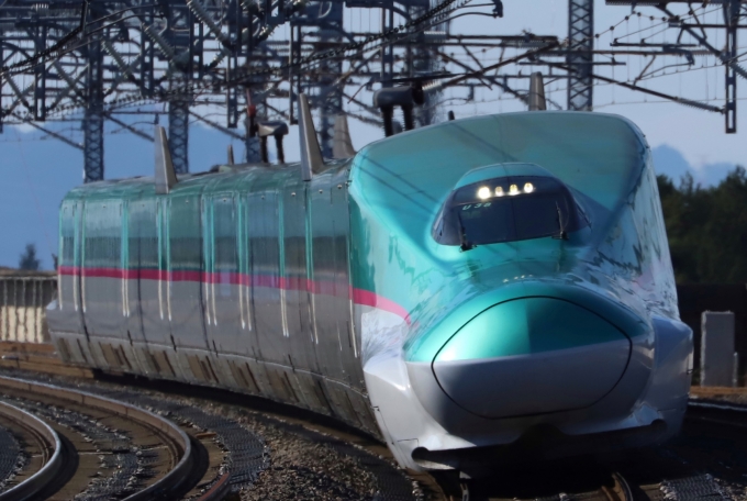 ニュース画像：E5系新幹線 2022年10月29日撮影 - 「2023はイベントいっぱい！JR東、東北夏祭りにあわせ新幹線の臨時列車運転」