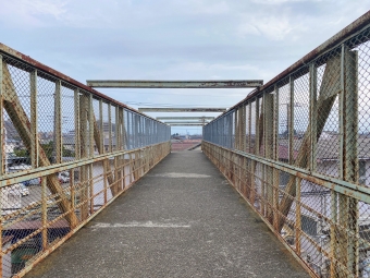 ニュース画像：撤去予定の「三鷹こ線人道橋」