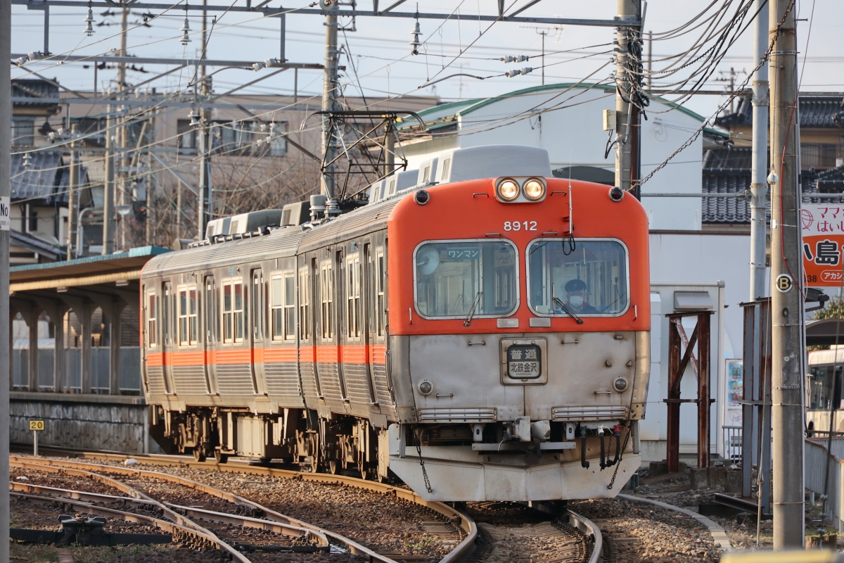 北陸鉄道8000系最後の北鉄カラー「8902編成」、7月16日引退！記念HM