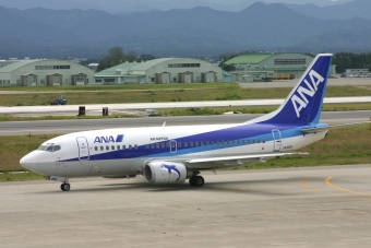 ニュース画像：“空”の「737」　ボーイング737-500型機 (退役済み)