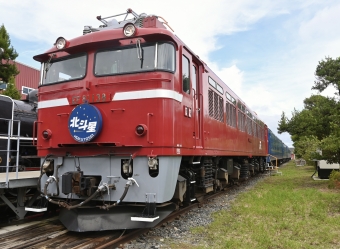 ニュース画像：「ザ・ヒロサワ・シティ」に保存・展示されているEF81形電気機関車と24系客車4両