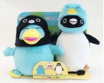 ニュース画像：ICOCAのイコちゃんとSuicaのペンギン夢のコラボ 「カモノハシのイコちゃん×Suicaのペンギンフードぬいぐるみ」