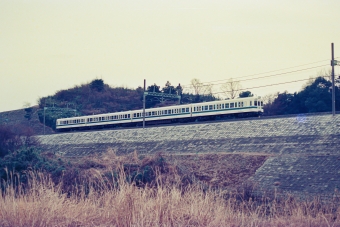 ニュース画像：多摩線 イメージ 小田急2400形 1987年12月20日撮影