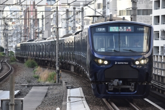 ニュース画像：相鉄12000系 2024年05月05日撮影 - 「相鉄・JR直通線の通勤定期も横浜駅で乗降可能に 「YOKOHAMAどっちも定期」が拡大」